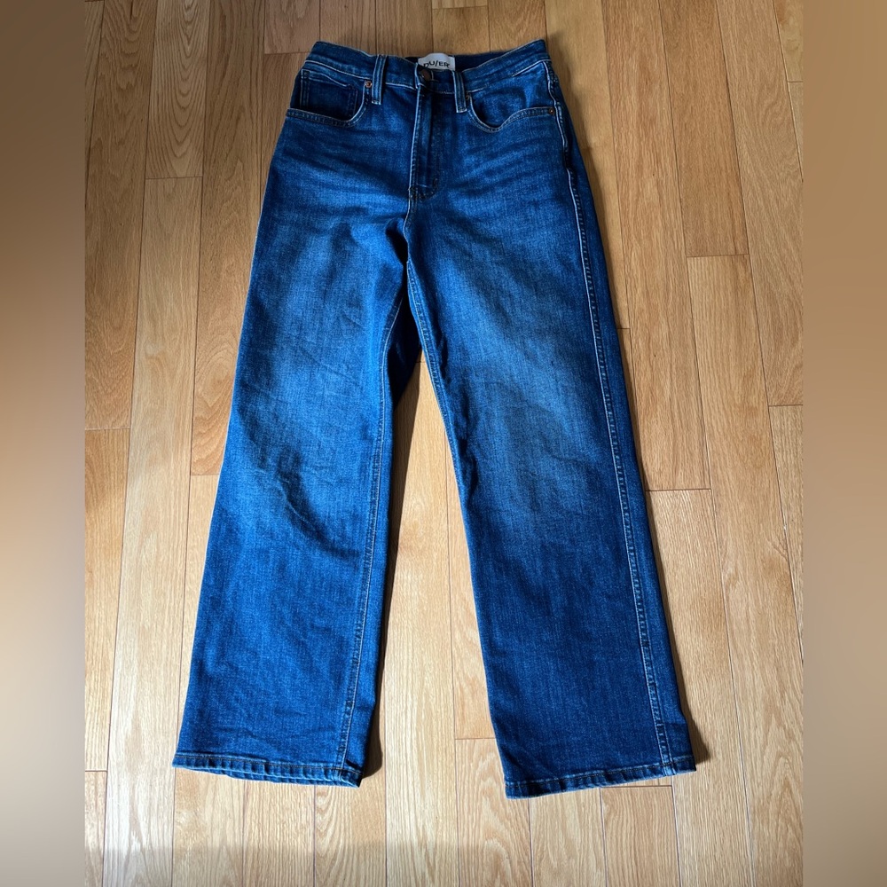Women’s High-Rise Wide Leg Jeans — Deep Blue.